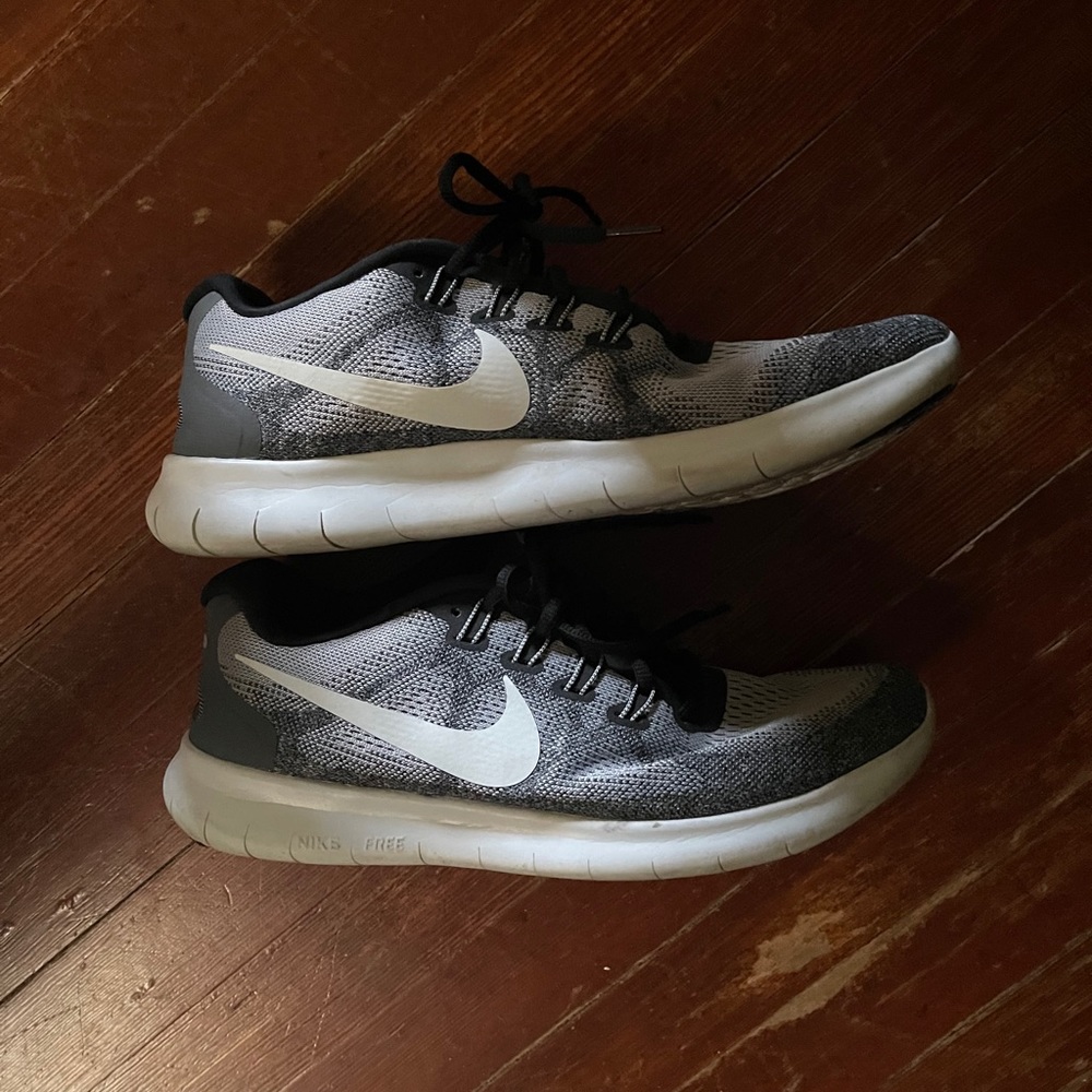 Size 11 Nike Free Run